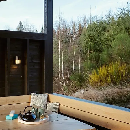 Hutstuf - The Weasel&hottub Ferienhaus