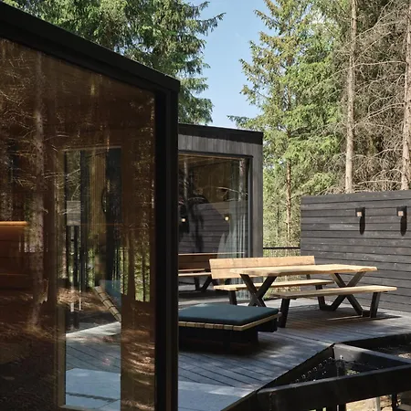 Ferienhaus Hutstuf - The Weasel&hottub Bertogne